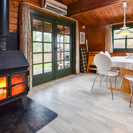 3 Bedroom Stunning In *